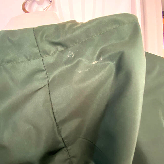 MONCLER(モンクレール)のMONCLER モンクレール　ジャンパー　シャカジャン　緑 レディースのジャケット/アウター(ナイロンジャケット)の商品写真