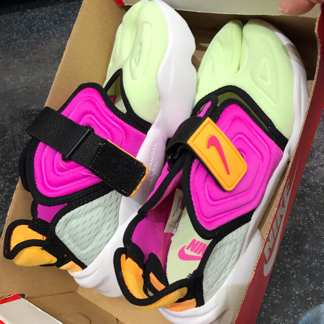 NIKE アクアリフト 23.0