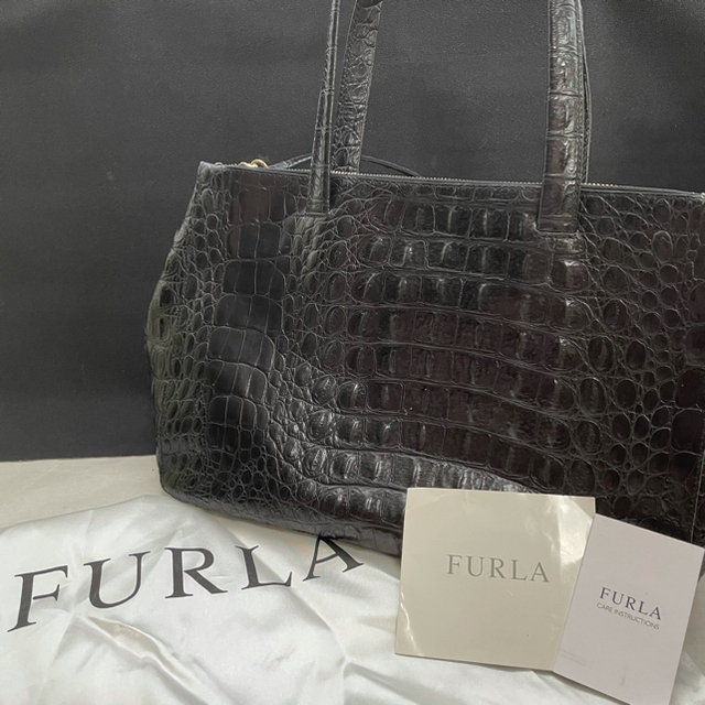 Furla(フルラ)のFURLA 2wayバッグ　クロコダイル柄　ブラック　ショルダーバッグ　 レディースのバッグ(ハンドバッグ)の商品写真