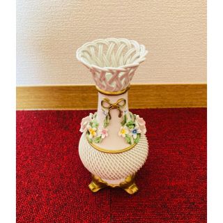  花瓶　白　アンティーク　ヨーロピアン　オシャレ　可愛い　綺麗　一輪挿し(花瓶)