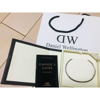 ダニエルウェリントン(Daniel Wellington)のバングルシルバーLとゴールドS（袋付き）(ブレスレット/バングル)