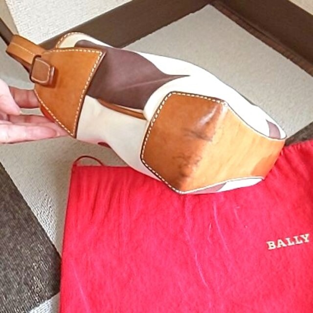 Bally(バリー)のハンドバック レディースのバッグ(トートバッグ)の商品写真