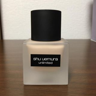 シュウウエムラ(shu uemura)の美品シュウウエムラファンデーションアンリミテッドラスティングフルイド584(ファンデーション)