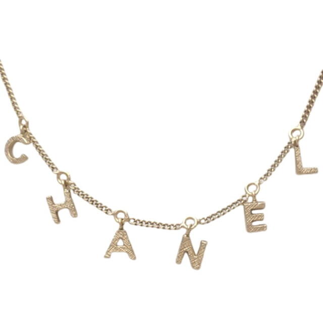 一部予約!】 ロゴネックレス シャネル - CHANEL メタル(GP