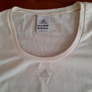 アディダス(adidas)のアディダス　長袖レディースウエア(Tシャツ(長袖/七分))