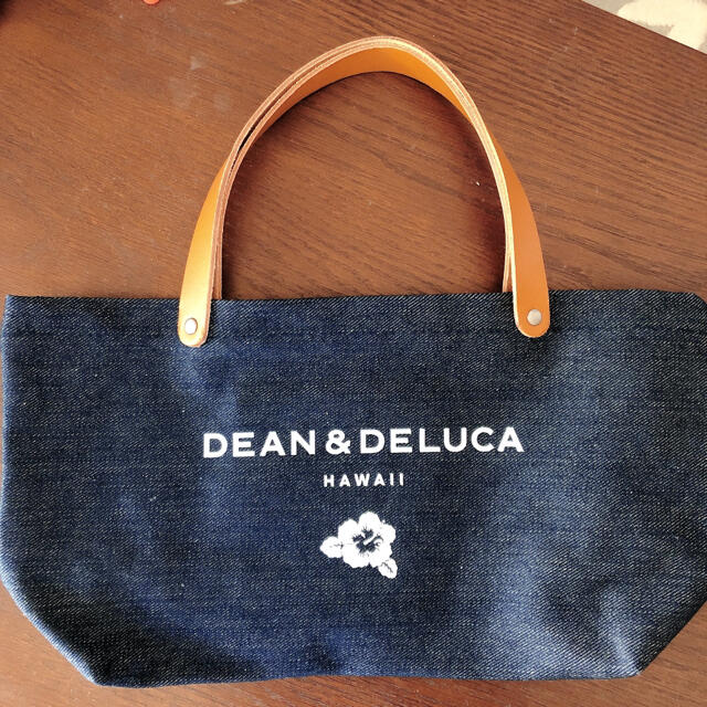 DEAN & DELUCA(ディーンアンドデルーカ)のDEEN &DELUCAトート ハワイ限定 レディースのバッグ(トートバッグ)の商品写真