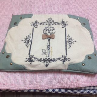 アクシーズファム(axes femme)のアクシーズのクラッチバッグ(クラッチバッグ)
