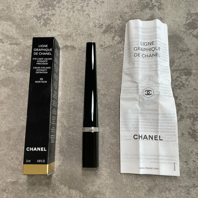 【CHANEL】新品未使用リキッドアイライナー　黒