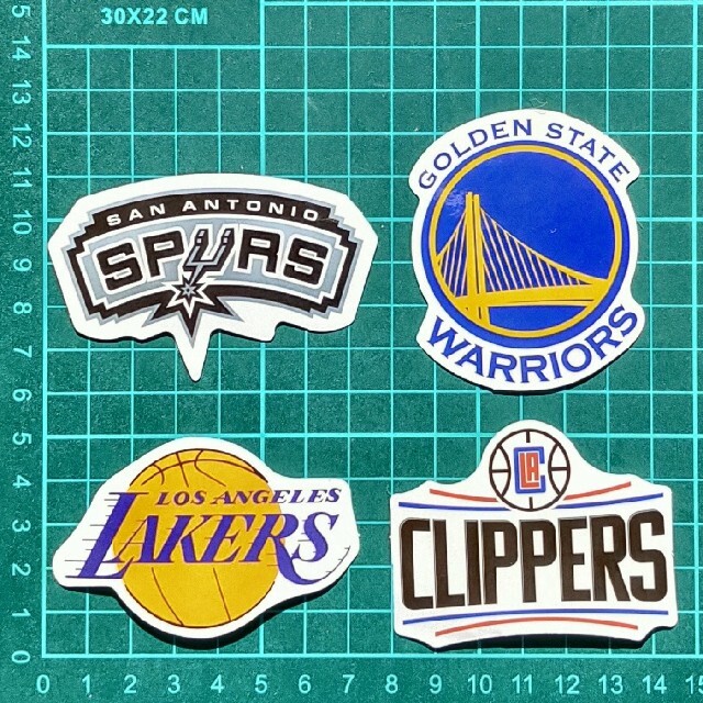 Nba ステッカー セット バスケット ボール チーム ロゴ スケボー 34の通販 By くまのこ S Shop ラクマ Nba ステッカー セット バスケット ボール チーム ロゴ スケボー 34の通販 By くまのこ S Shop ラクマ