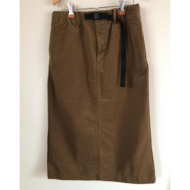MUJI (無印良品)(ムジルシリョウヒン)の無印良品　コーデュロイスカート レディースのスカート(ひざ丈スカート)の商品写真