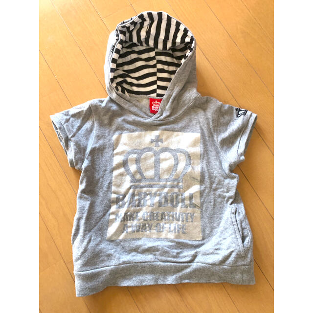 BABYDOLL(ベビードール)のBABY DOLL Tシャツ フード付き　110センチ キッズ/ベビー/マタニティのキッズ服男の子用(90cm~)(Tシャツ/カットソー)の商品写真