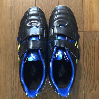 アンブロ(UMBRO)のアンブロ フットサルシューズ  23.0cm(シューズ)