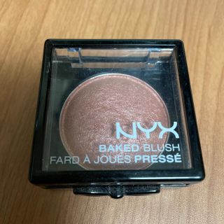 エヌワイエックス(NYX)のNYX BAKED BLUSH ニックス　ベイクドブラッシュ　11 シフォン(チーク)