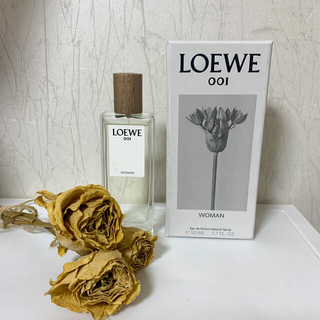 ロエベ(LOEWE)のロエベ　loewe 香水　001woman(香水(女性用))