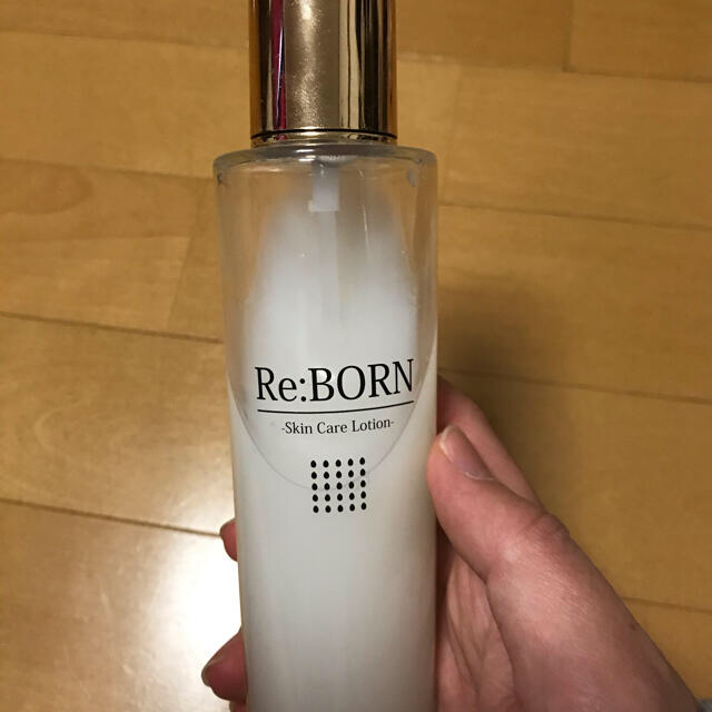 好評を持っている美容液などはリーズナブルな価格で通販中!スキンケア