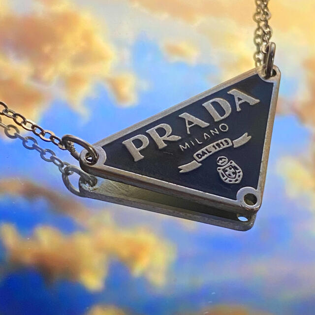 PRADA(プラダ)のプラダ　ネックレス（黒） レディースのアクセサリー(ネックレス)の商品写真