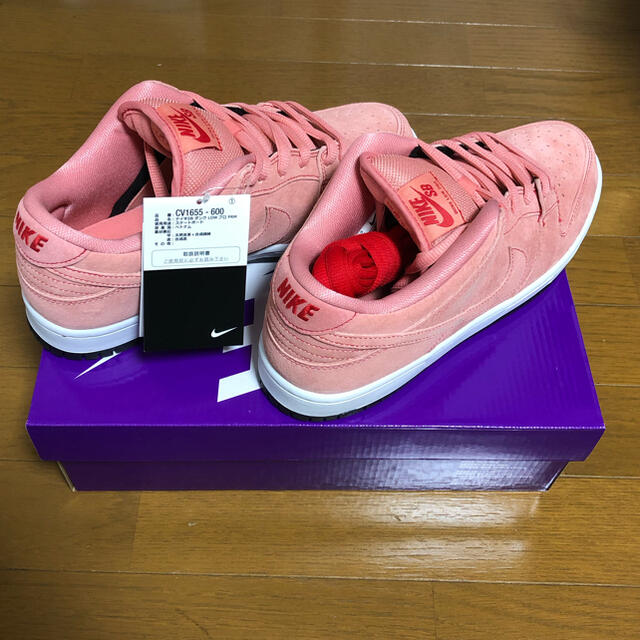 NIKE(ナイキ)のNIKE SB DUNK LOW  PINK PIG 26.5 メンズの靴/シューズ(スニーカー)の商品写真