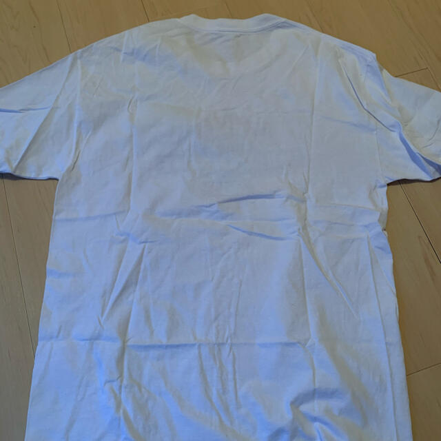 INDEPENDENT(インディペンデント)のINDEPENDENT 白　Tシャツ メンズのトップス(Tシャツ/カットソー(半袖/袖なし))の商品写真
