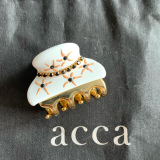 アッカ(acca)のacca アッカ ヘアクリップ　小　限定モデル　白(バレッタ/ヘアクリップ)