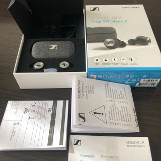 ゼンハイザー(SENNHEISER)のMOMENTUM True Wireless 2 ゼンハイザー　美品(ヘッドフォン/イヤフォン)