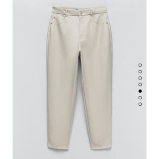 ザラ(ZARA)のフェイクレザーマムフィットパンツrisaa様専用(カジュアルパンツ)