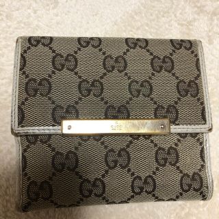 お値下げ中　GUCCI 二つ折り財布