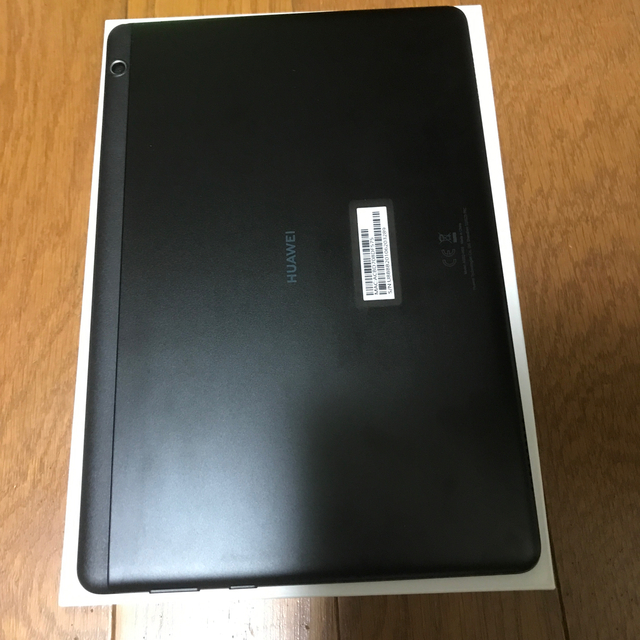 美品　HUAWEI　mediapad T5　32G おまけ付き スマホ/家電/カメラのPC/タブレット(タブレット)の商品写真