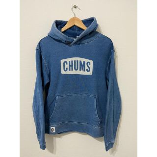 チャムス(CHUMS)のchums インディゴ　ロゴパーカー　サイズS(パーカー)