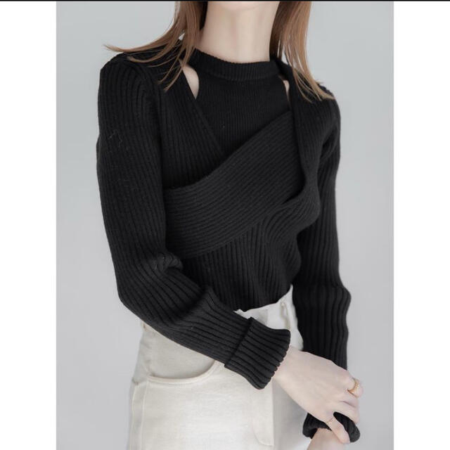 layered design knit / black