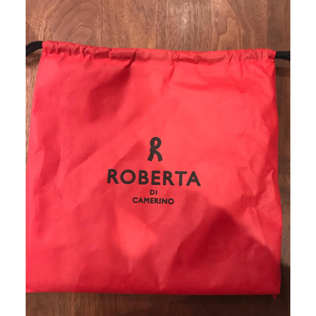 ROBERTA DI CAMERINO(ロベルタディカメリーノ)の未使用ROBERTA DI CAMERINO カプリッチョ　ベルベット レディースのバッグ(ハンドバッグ)の商品写真
