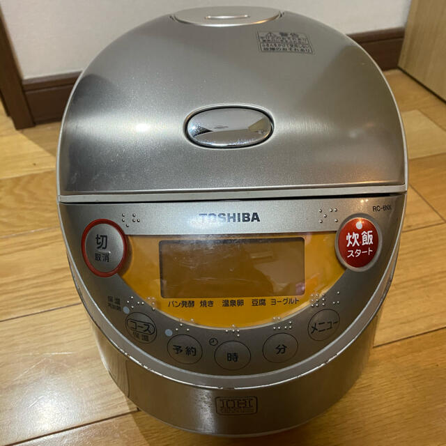 東芝(トウシバ)の東芝　炊飯器　IH炊飯器 スマホ/家電/カメラの調理家電(炊飯器)の商品写真