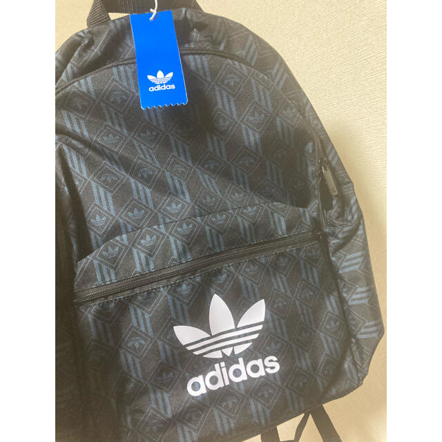 新品未使用タグ付きadidasリュック