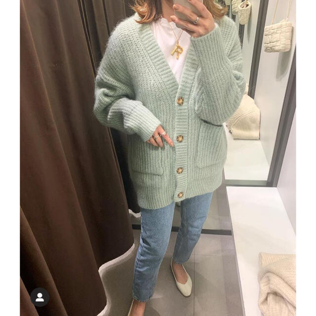 ZARA(ザラ)の週末価格　ZARA パッチポケットニットカーディガン　S レディースのトップス(カーディガン)の商品写真