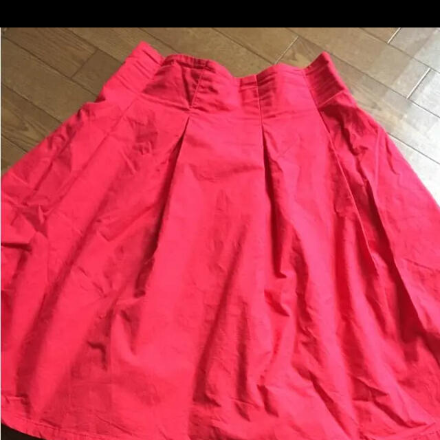 EMSEXCITE(エムズエキサイト)のエムズエキサイト　スカート  レディースのスカート(ひざ丈スカート)の商品写真