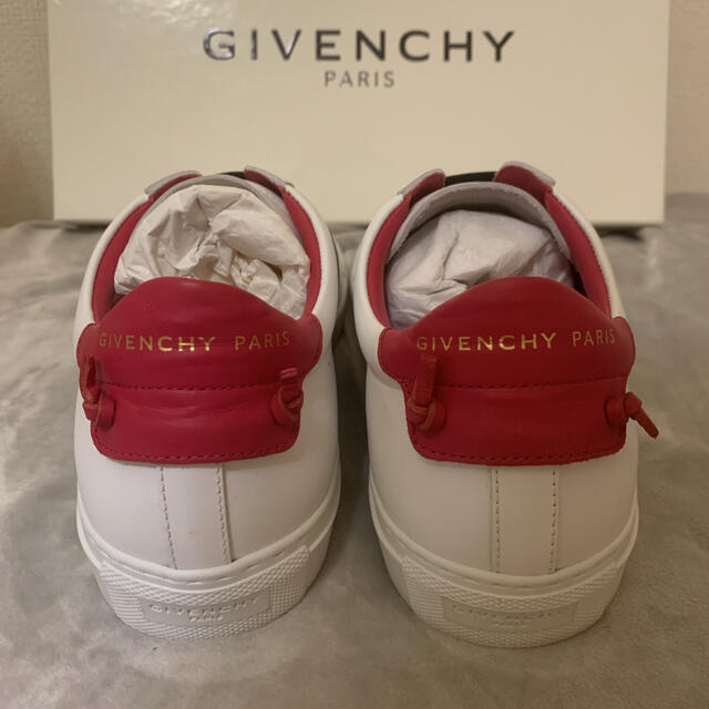 最終値下げ☆新品未使用☆ジバンシー スニーカー　サイズ39 GIVENCHY