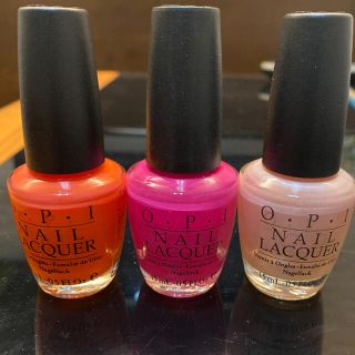 オーピーアイ(OPI)のm&m様専用  O.P.I ネイルラッカー　3本セット(マニキュア)