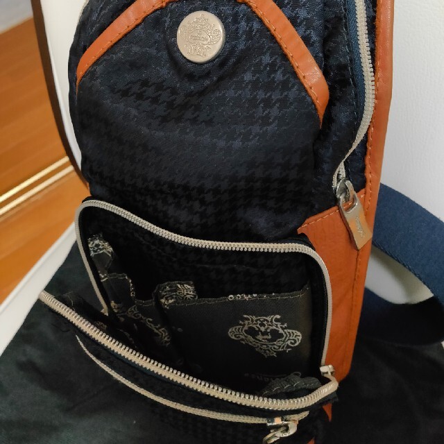 Orobianco(オロビアンコ)のオロビアンコ　ボディバック メンズのバッグ(ボディーバッグ)の商品写真
