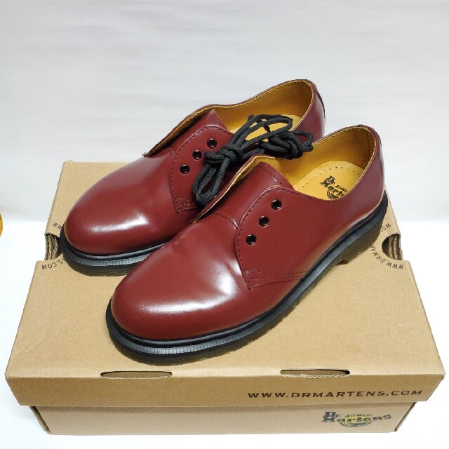 Dr.Martens チェリーレッド UK3