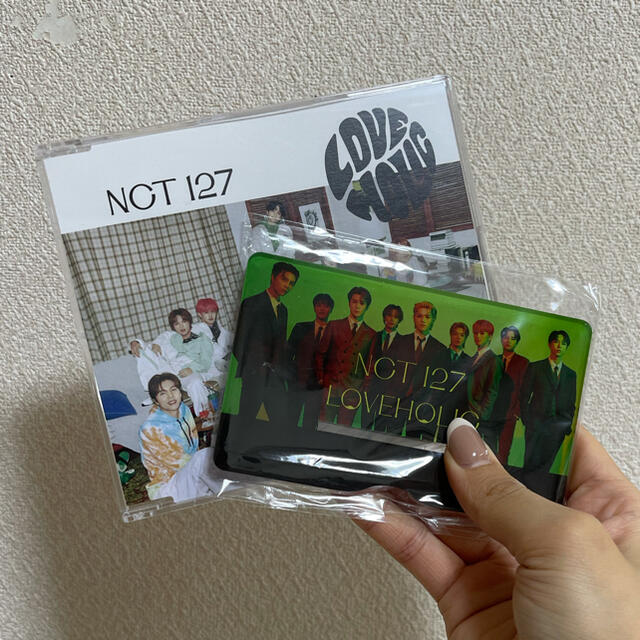 NATURE REPUBLIC(ネイチャーリパブリック)のnct127 loveholic CD スマホスタンド付き エンタメ/ホビーのCD(K-POP/アジア)の商品写真