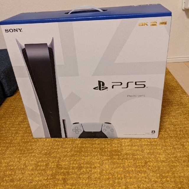 SONY(ソニー)のPlayStation5 ディスクドライブ搭載モデル CFI-1000A01 エンタメ/ホビーのゲームソフト/ゲーム機本体(家庭用ゲーム機本体)の商品写真