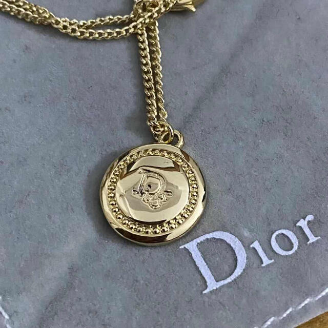 dior ネックレス