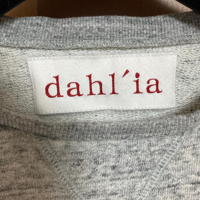 Dahlia Dahlia 高級デザイナーズブランド ダリア 可愛いねこちゃん スウェット の通販 By おしゃねる S Shop ダリアならラクマ