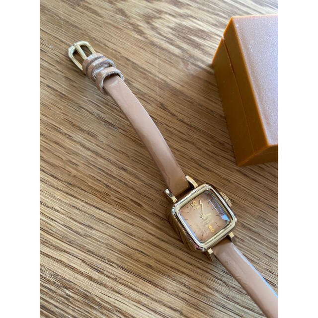 CABANE de ZUCCa(カバンドズッカ)のCABANE de zucca 腕時計 キャラメル レディースのファッション小物(腕時計)の商品写真