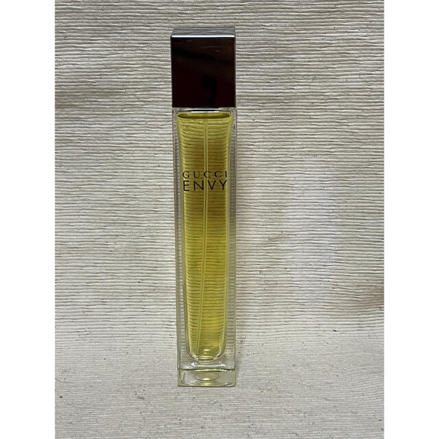 Gucci(グッチ)のGUCCI グッチ ENVY エンヴィ オードトワレ 50ml コスメ/美容の香水(香水(女性用))の商品写真