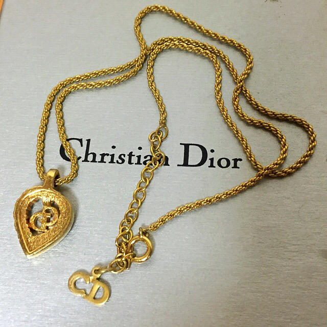 レア 貴重なドイツ製 Dior ラインストーン ハート