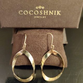 ココシュニック(COCOSHNIK)の【美品】ココシュニック ✩.*˚フックピアス(ピアス)