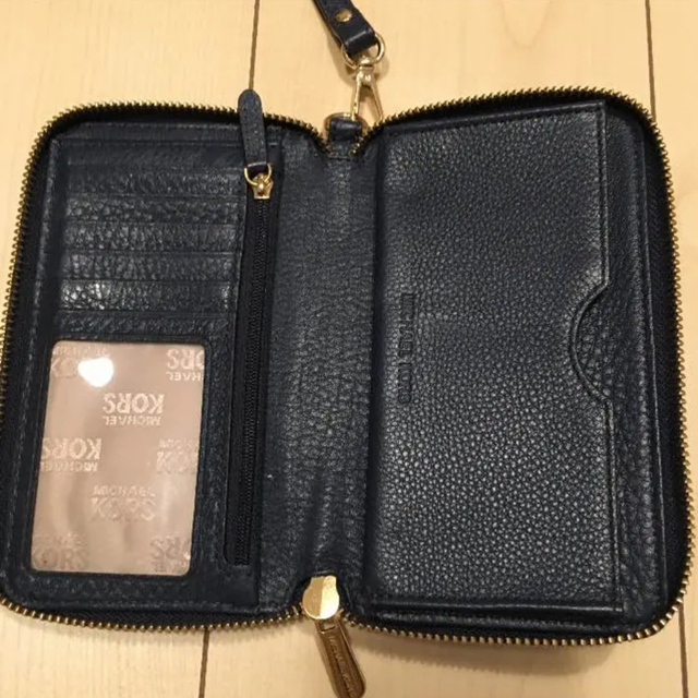 Michael Kors(マイケルコース)のMichael Kors 財布　マルチケース レディースのファッション小物(財布)の商品写真