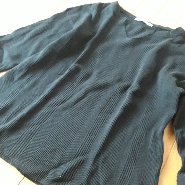 KBF(ケービーエフ)のアーバンリサーチ　KBF　長袖Tシャツ　美品　黒　ワッフル　Fサイズ レディースのトップス(Tシャツ(長袖/七分))の商品写真