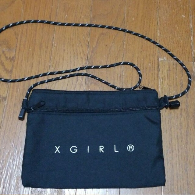 X-girl(エックスガール)のエックスガール サコッシュ レディースのバッグ(ボディバッグ/ウエストポーチ)の商品写真