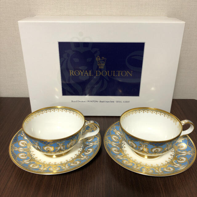 Royal Doulton(ロイヤルドルトン)の箱付未使用 ロイヤルドルトン　BIRBECK バーベック カップ＆ソーサー ２客 インテリア/住まい/日用品のキッチン/食器(食器)の商品写真